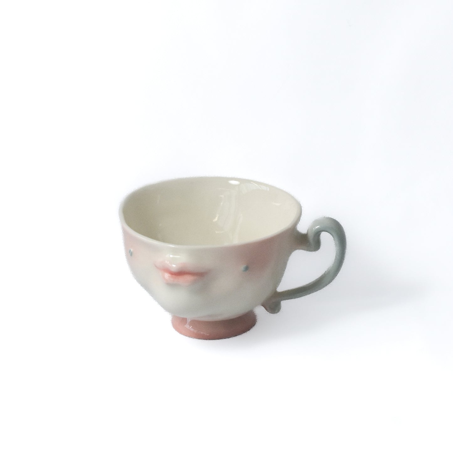 接吻杯的起源-瓷茶杯
