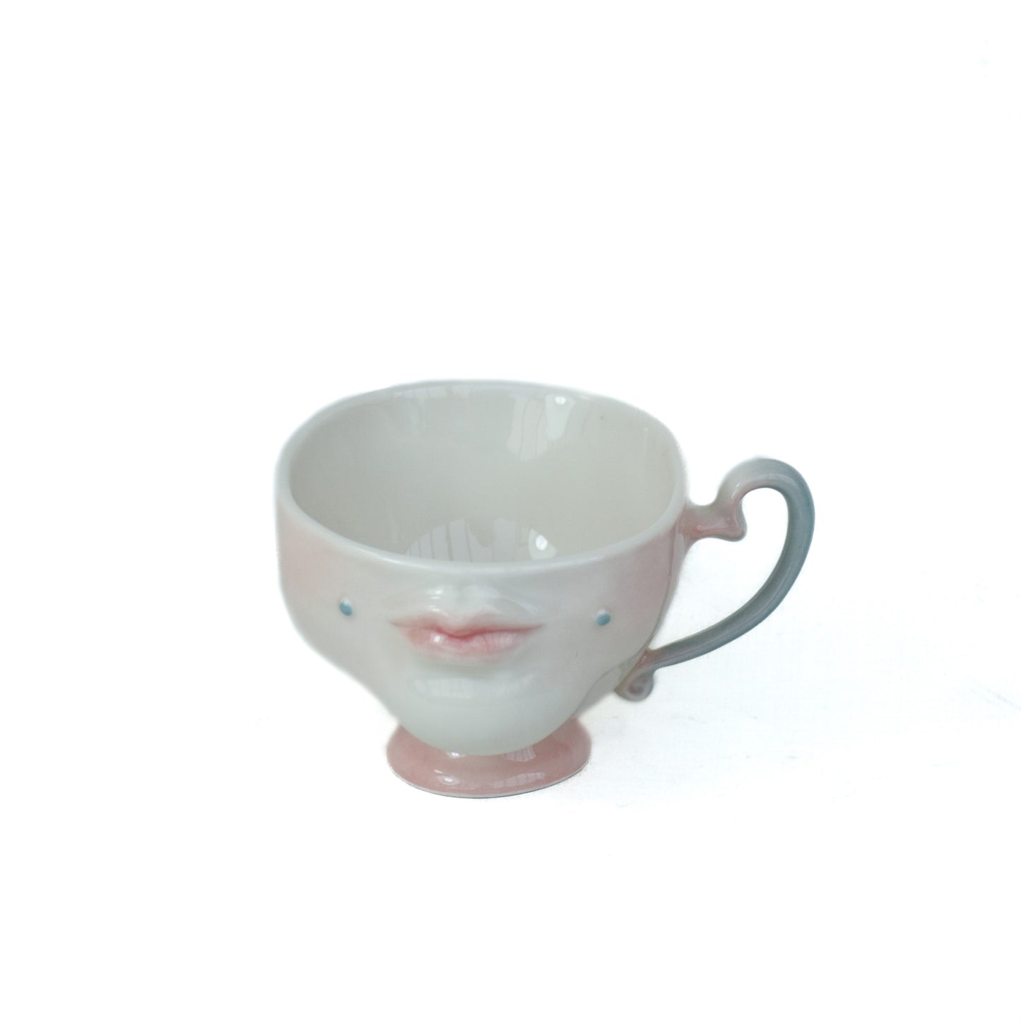 接吻杯的起源-瓷茶杯