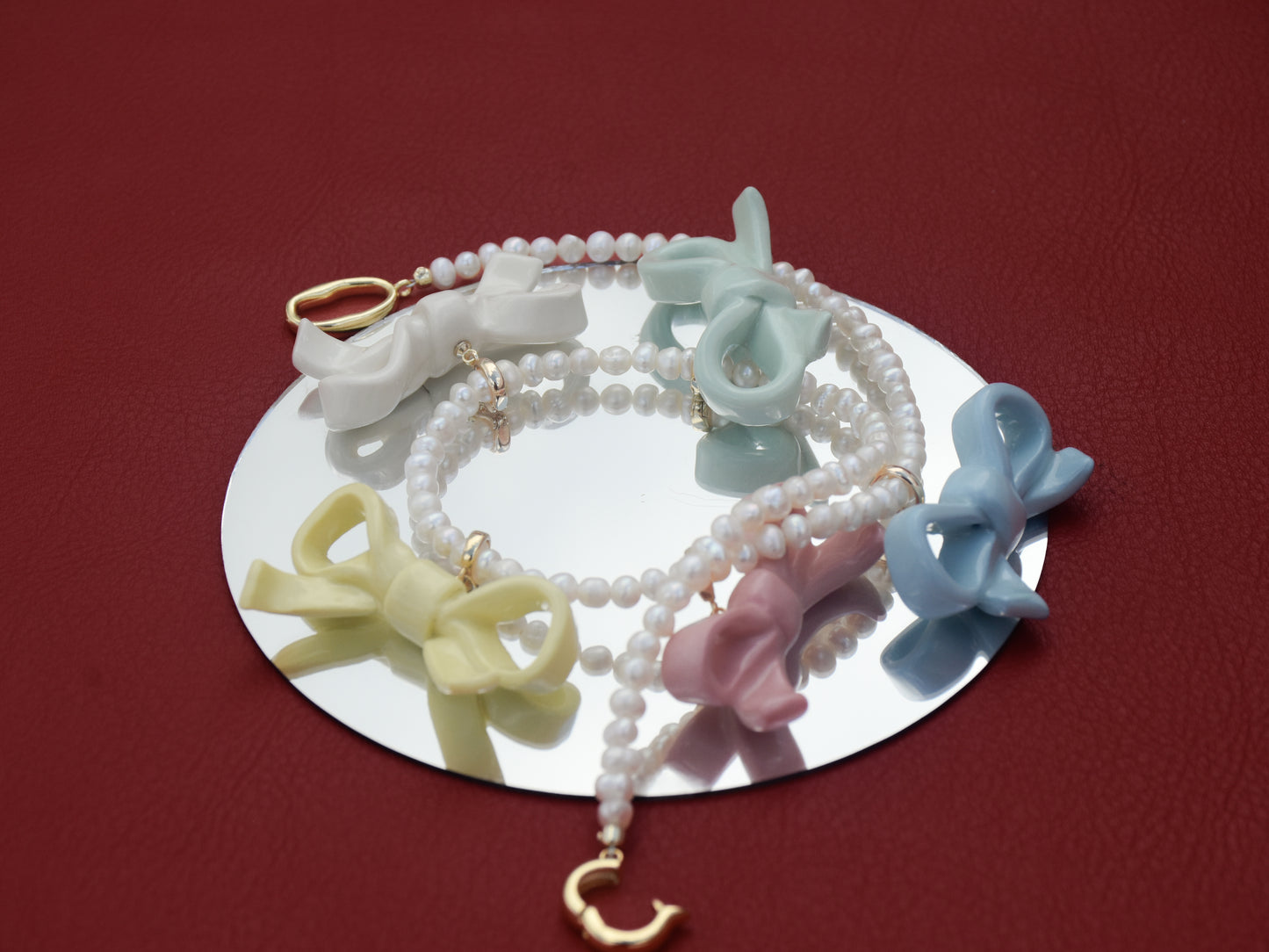 Bowtie Maniac - Small Ribbon Bowtie Ceramic Detachable Pendant Pearl Necklace