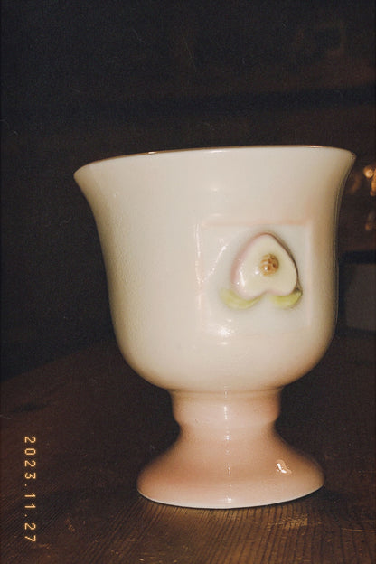 Peach it - Ceramic Peach Goblet Wine Cup