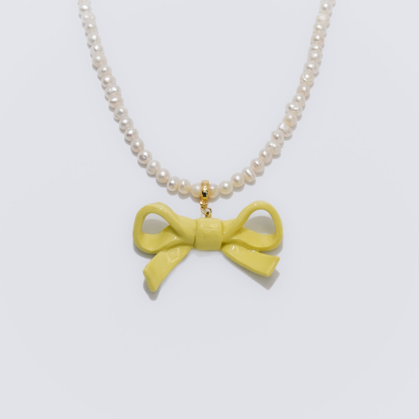 Bowtie Maniac - Small Ribbon Bowtie Ceramic Detachable Pendant Charm Pearl Necklace