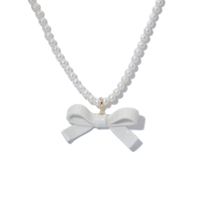 Bowtie Maniac - Medium Ceramic Ribbon Bowtie Round Freshwater Pearl Necklace