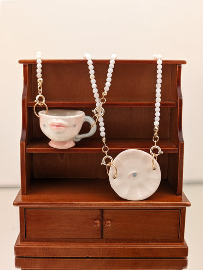 The Cup Theater mini plate porcelain shell beads necklace