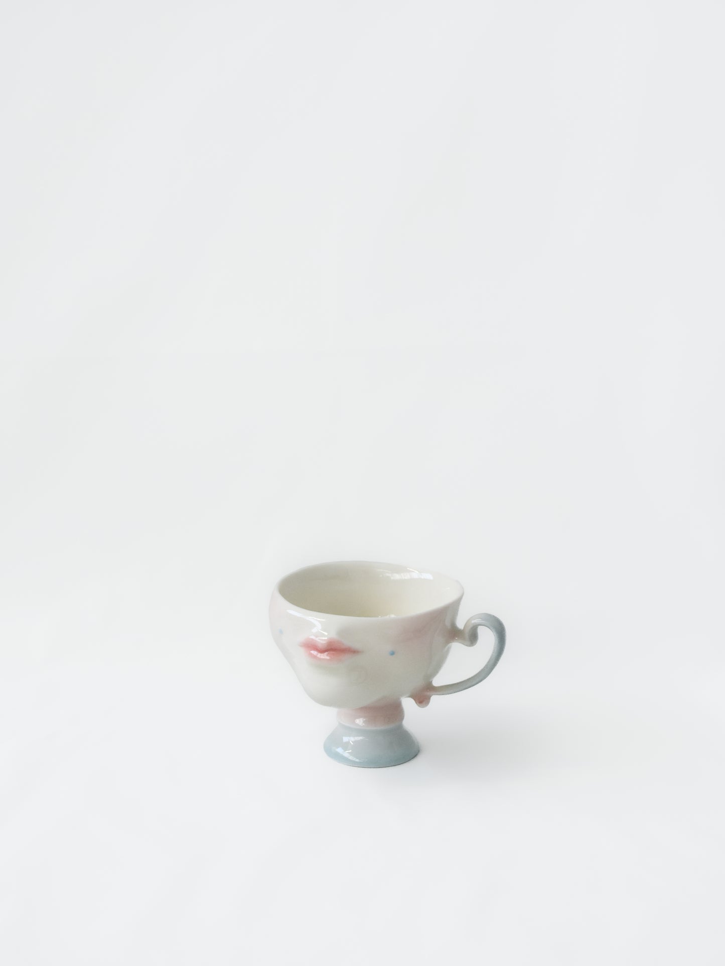 The Kissing Cup - Deep Blue Small