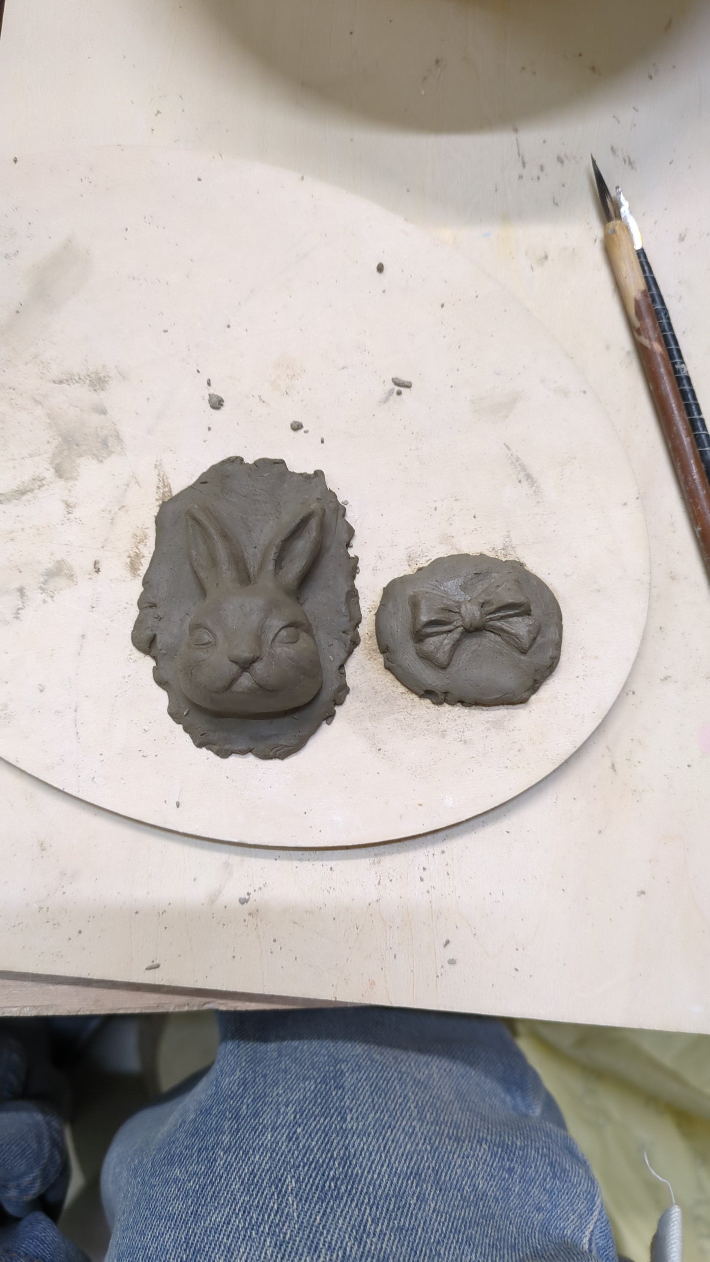 Make Your Own Ceramic Jewellery - Handbuilding And Glazing for Small